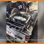 circulation un véhicule de médecins sans frontières (msf) s'écrase avec quatre personnes à bord