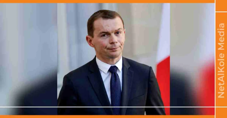 france l'actuel ministre du travail condamné à 10 mois de prison et 15 000 euros d'amende pour favoritisme