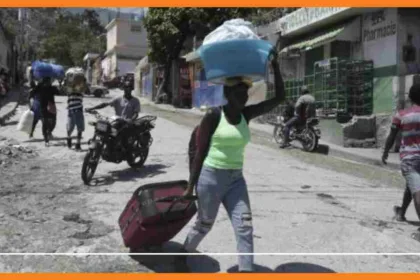 la guerre des gangs s'intensifie à cité soleil les civils fuient pour sauver leur vie