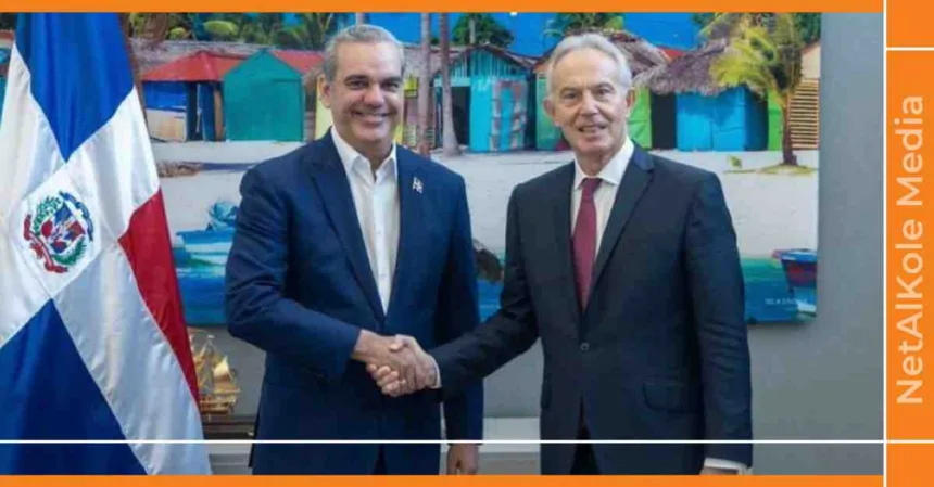 tony blair discute avec le président abinader de la médiation entre la république dominicaine et haïti