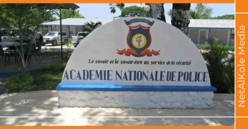 les instructeurs de l'École nationale de police d'haïti en grève contre l'insécurité