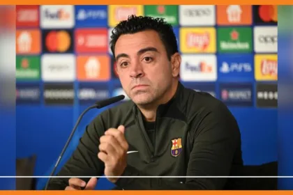 xavi répond à ses détracteurs et ne se voit pas démissionner